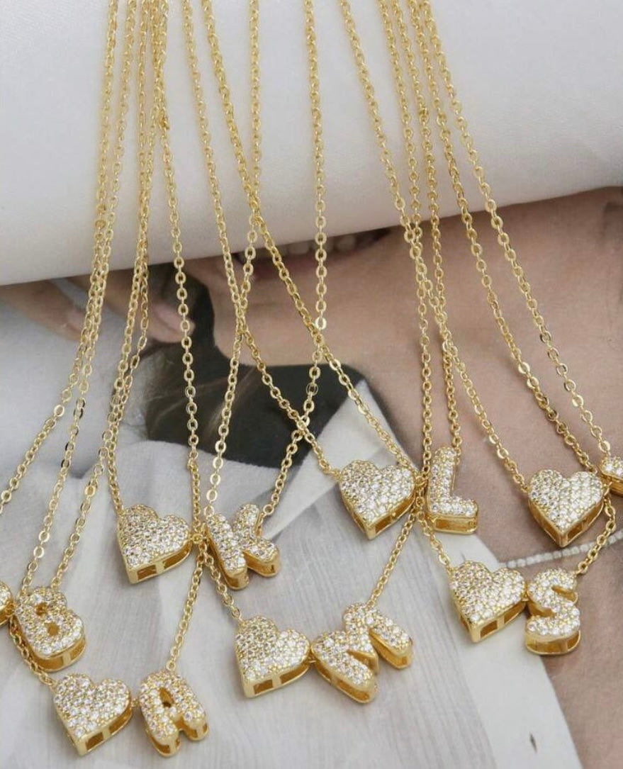 Initial necklace with heart and alphabet
