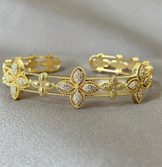Zahra golden cuff