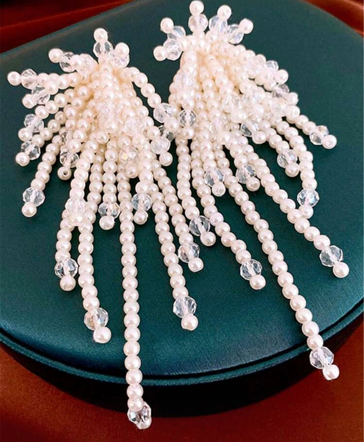 Pearl drop earrings