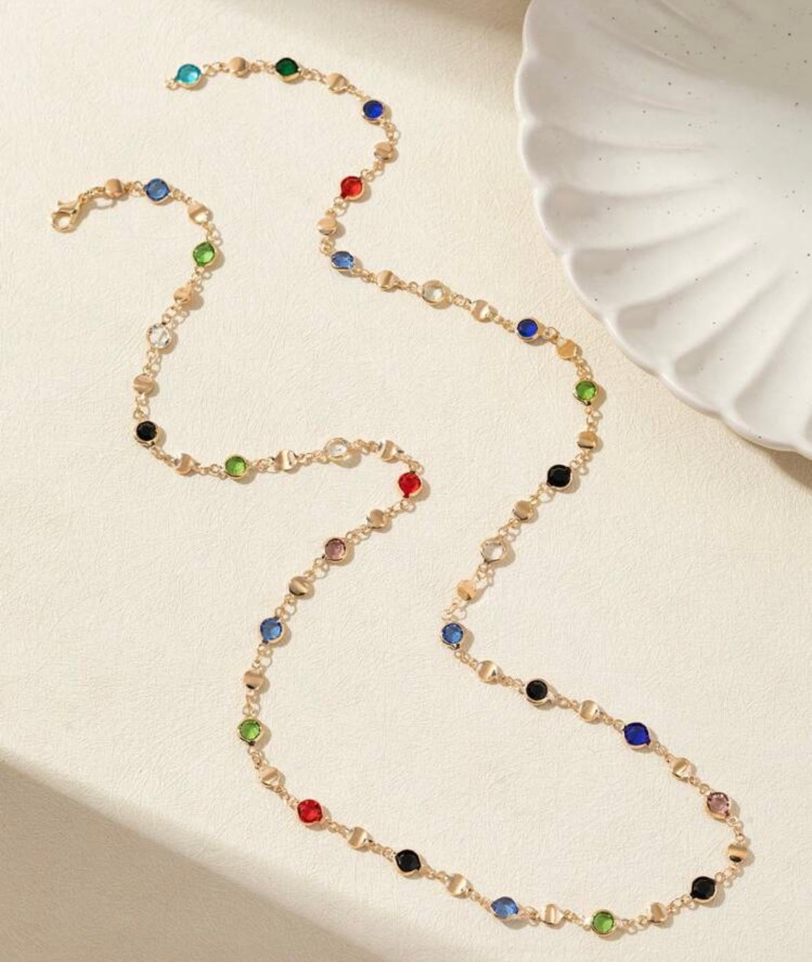 Colourful long chain