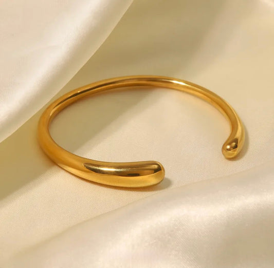 The Arc Bold Bracelet