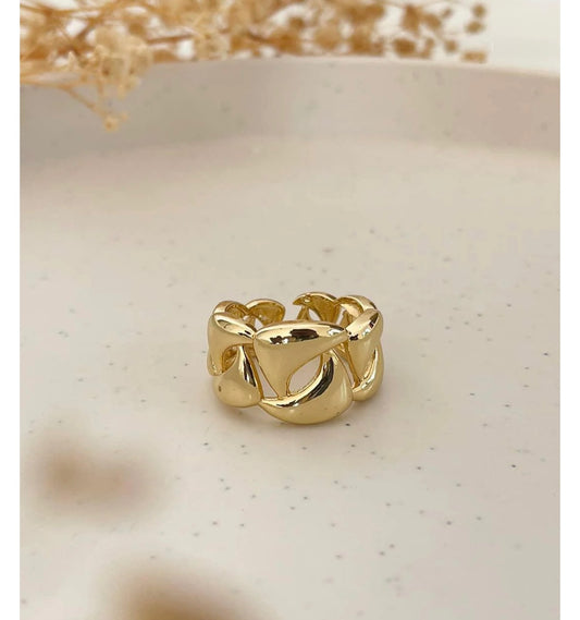 The Luxe Ring