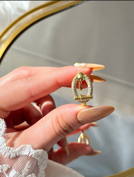 The Queen Ring