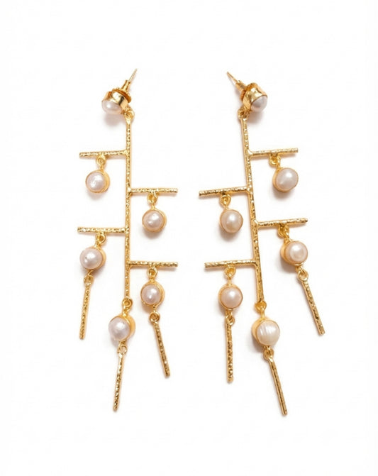 Glided Pearl Earrings