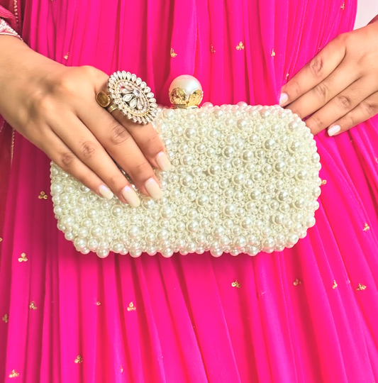 Pearl clutch