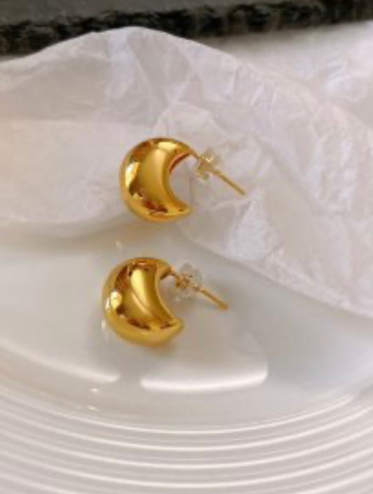 Luna Glow Studs