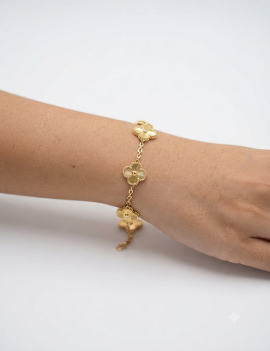 Charm bracelet