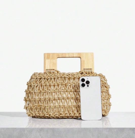 Golden Luxe Woven Handbag with Wooden Handle – Spacious & Elegant Summer Tote
