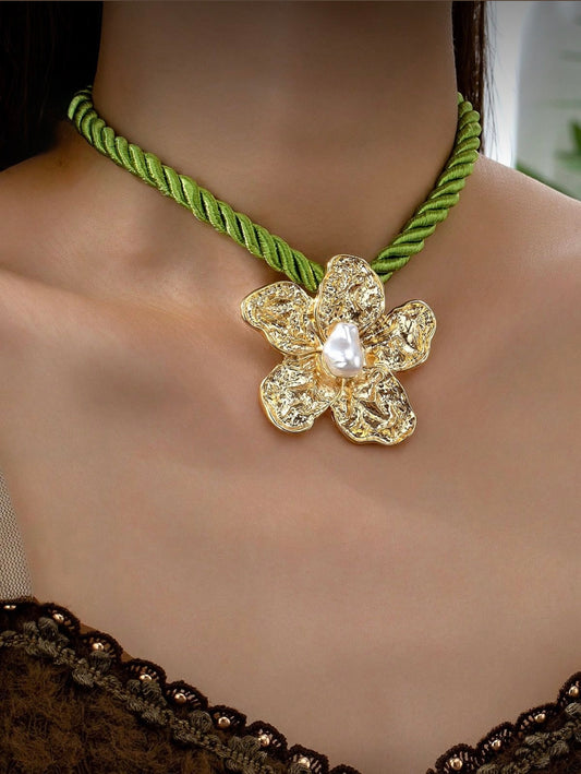 The Flore Luxe