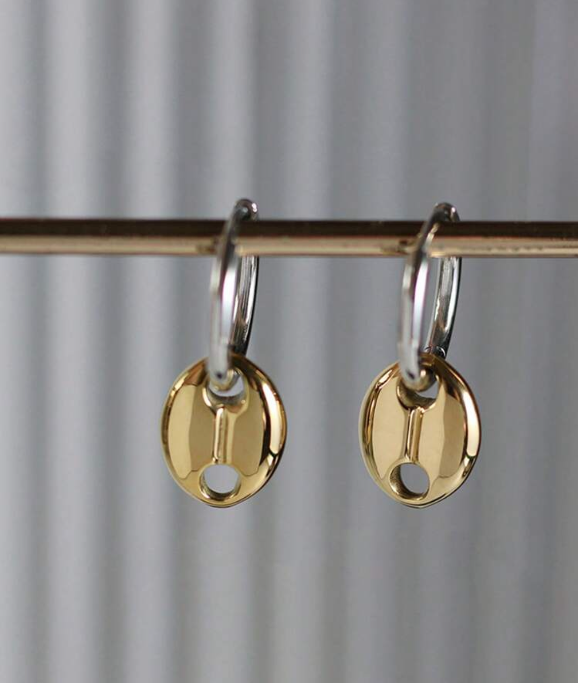 Mix-metal earrings(pre order )